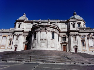Fototapeta na wymiar Basilique Sainte - Marie - Majeure à rome