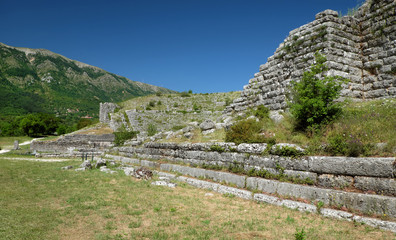 Fototapeta na wymiar Das Antike Theater von Dodoni, Epirus, Griechenland.17136.jpg