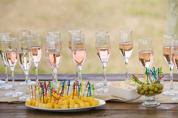 wedding dinner table