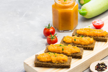 Toasted bread with vegetable caviar. Healthy snack. Selective focus, copy space.