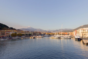 Fototapeta na wymiar Moored boats in the port city