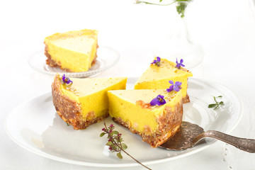 Vegane Mango- Torte