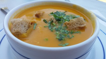 Sopa de peixe portuguesa