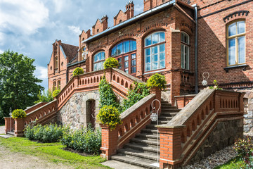 Jaunmokas manor porch