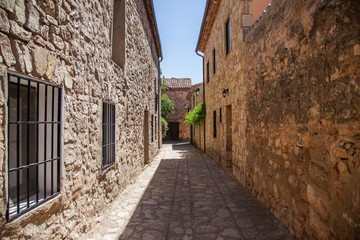 Antigua calle de piedra