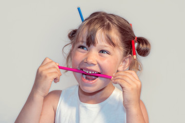 des crayons de couleurs pour la rentrée