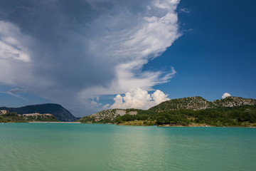 Castel San Vincenzo IS, Il lago