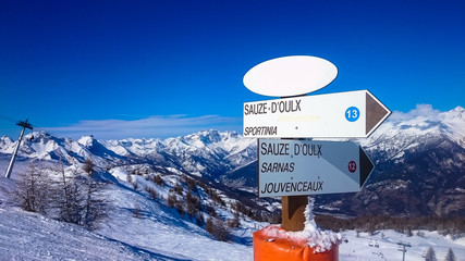 Sauze d'Oulx - Signs