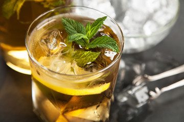 Ice tea with lemon and mint