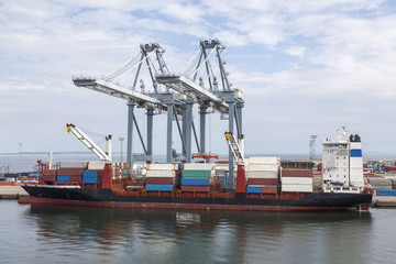 Fototapeta premium Containerterminal in Aarhus, Dänemark
