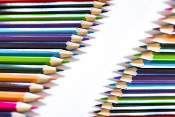 Obraz premium Close up of color pencils on white background