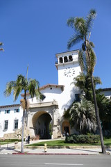 Fototapeta na wymiar Gerichtsgebäude von Santa Barbara, USA