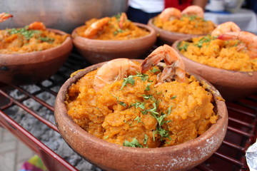 plato típico,echo a base de verde maní y camarón, conocido como cazuela de camarón  