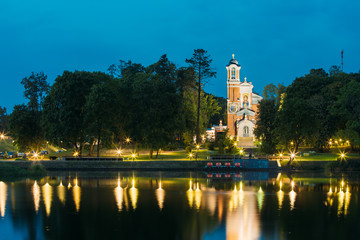 Obraz premium Mir Belarus. View Of Chapel, Burial Vault Of Svyatopolk-Mirsky Family In Bright Illumination.