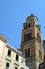 Fototapeta na wymiar Kirchturm in Amalfi