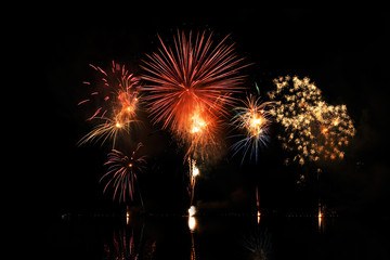 Feuerwerk, Raketen, Nacht, See