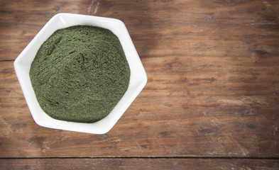 Spirulina powder (Spirulina)