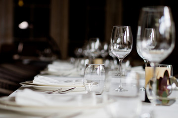 Champagne glass / wine glass / table decoration