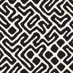 Seamless pattern with maze lines. Monochrome abstract background. Vector hand drawn labyrinth.