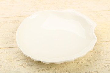 Empty plate