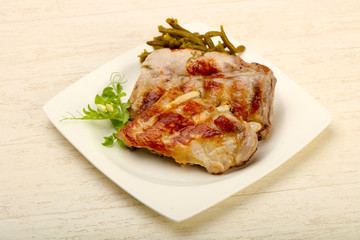 Roasted spare ribs