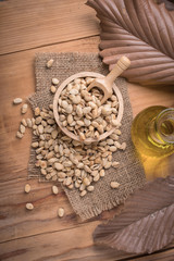 Soybeans with soybean oil