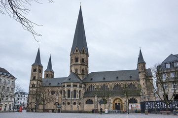 Fototapeta na wymiar The Bonn Minster