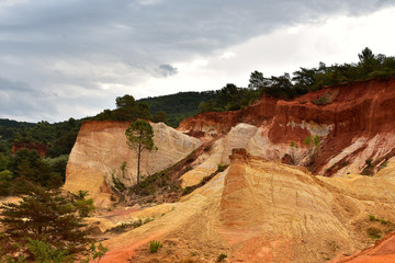 Le Colorado Provençal de Rustrel