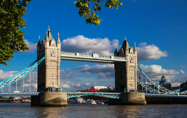 Obraz premium The Tower Bridge in London in a beautiful summer day, England, United Kingdom.