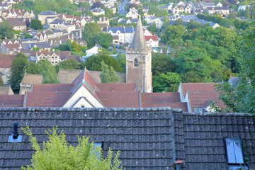 View of the town from Tory neighborhood with the bell tower of Holy Trinity Church in Bradford on Avon, UK © Christophe Cappelli