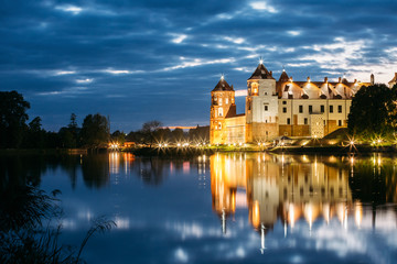 Fototapeta na wymiar Mir, Belarus. Mir Castle Complex In Bright Evening Illumination 