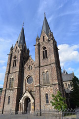 Katholische Pfarrkirche St. Ruprecht und St. Hildegard in Bingerbrück bei Bingen am Rhein