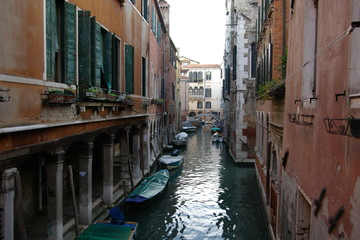 Naklejka na ściany i meble ヴェネチアの水路
