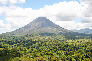 Fototapeta premium Volcan, Arenal