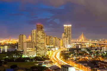 Fototapeta na wymiar cityscape of Bangkok city at night , landscape Thailand