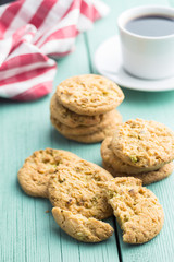 Sweet pistachio cookies.