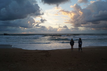 Naklejka premium Biarritz, pays basque, Atlantique, surf, vague, ciel, phare, 