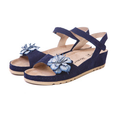 Naklejka premium Orthopedic female shoes white isolated background