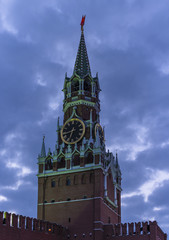 Fototapeta premium The Kremlin at dusk, Moscow, Russia