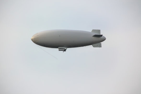 Zeppelin am Himmel