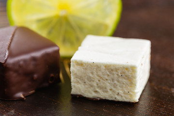 Soufle Chocolate candy bird's milk