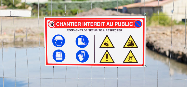 Panneau chantier interdit au public