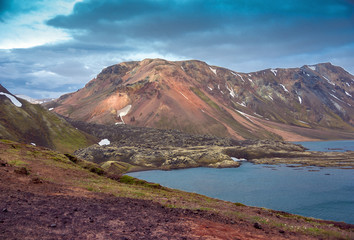 Bergwelt Islands © GERHARD