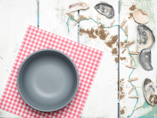 white wood background beach style with empty plate 