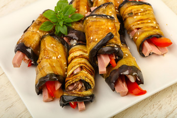 Stuffed eggplant with ham