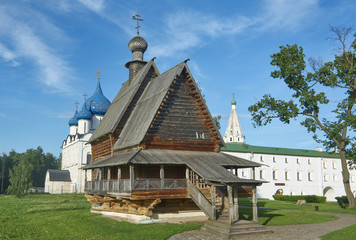 Fototapeta na wymiar Suzdal Kremlin. St. Nicholas wooden Church in Suzdal