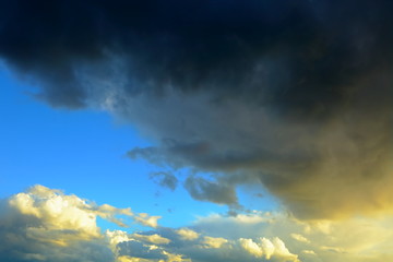 Fototapeta premium Summer. Thunder sky before rain