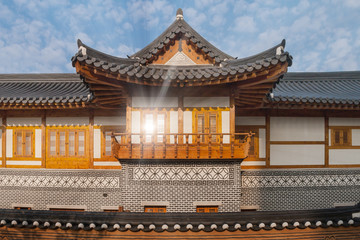 Fototapeta premium Korean Traditional House at Songdo Central Park, South Korea