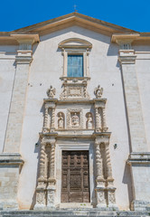 Fototapeta na wymiar San Nicola Church in Caramanico Terme, comune in the province of Pescara in the Abruzzo region of Italy.