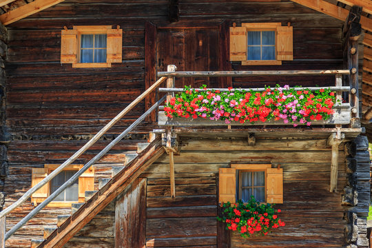 Holzhaus in Felbertauern, Osttirol